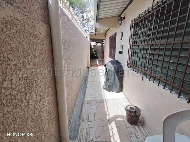 Venta de Casa en Reparto Nuevo Panama LA FONTANA 235 Mts PD - Imagen 17