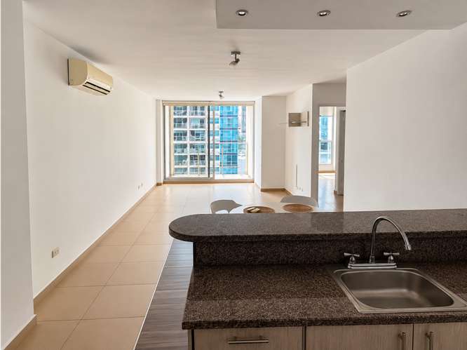 APARTAMENTO EN ALQUILER EN PH METRIC – VÍA BRASIL (MZ) - Imagen 3