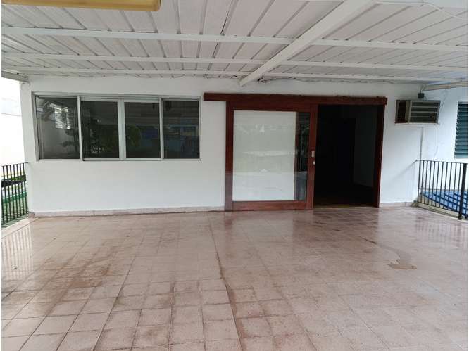 Casa en venta, El Carmen, Panamá | con piscina y local comercial | ES - Imagen 10