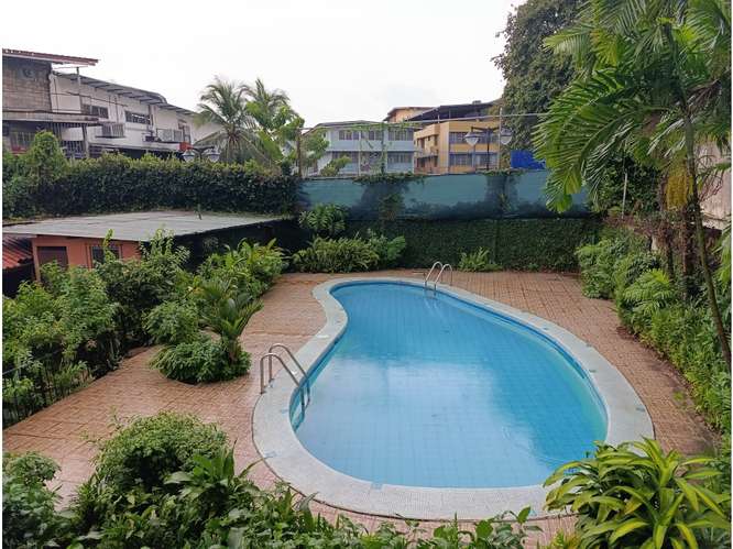 Casa en venta, El Carmen, Panamá | con piscina y local comercial | ES - Imagen 13