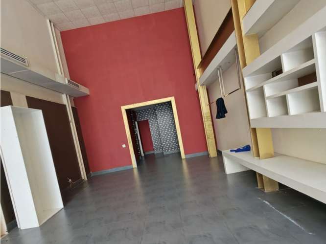 ALQUILO LOCAL COMERCIAL EN SAN FRANCISCO PLAZA 66 (AB) - Imagen 3