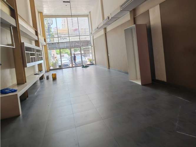 ALQUILO LOCAL COMERCIAL EN SAN FRANCISCO PLAZA 66 (AB) - Imagen 2