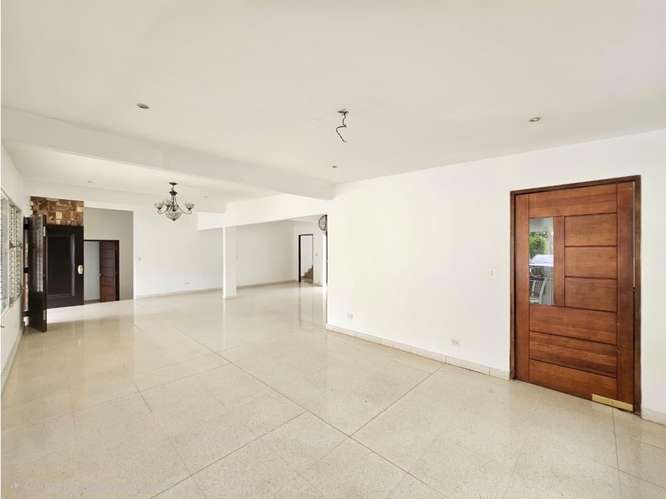 Venta de Casa en Loma Grande, San Francisco - Imagen 4