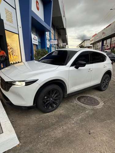 Mazda CX5 Signature 2027 COMO NUEVO 