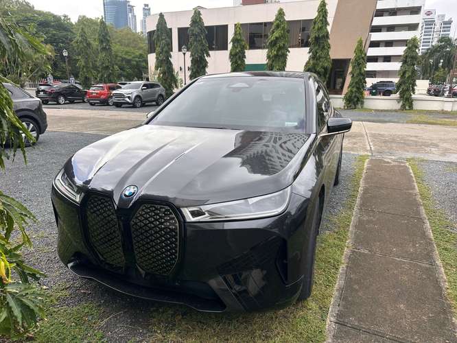 BMW IX 40 Sport Suite 2023 IMPECABLE 