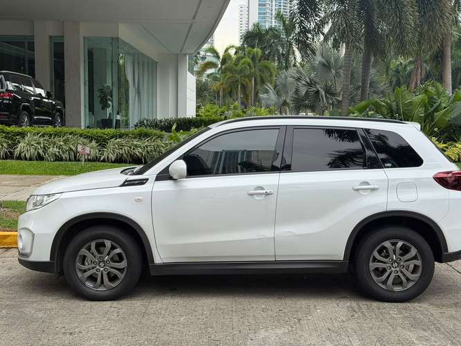 Suzuki Vitara 2023 EXCELENTE CONDICIONES  - Imagen 17