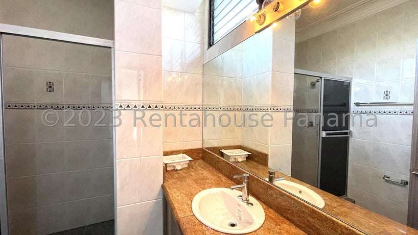 VENTA DE APARTAMENTO EN LA CRESTA  - Imagen 14
