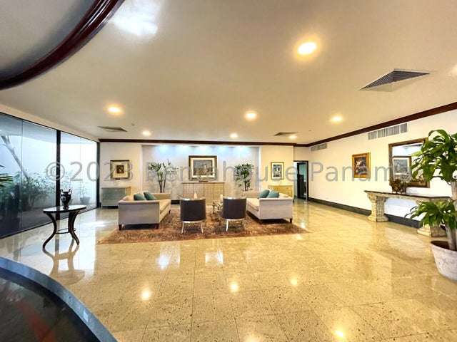VENTA DE APARTAMENTO EN LA CRESTA  - Imagen 18