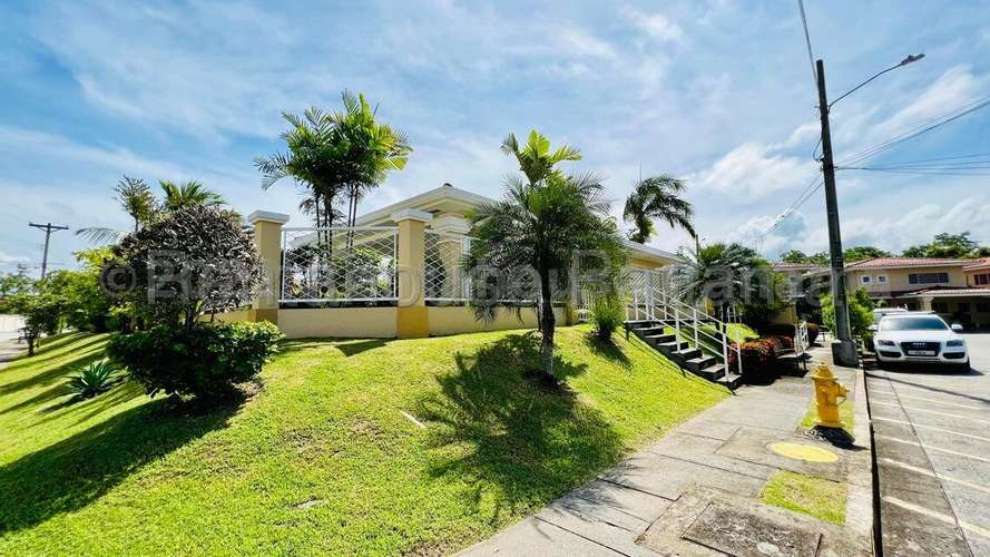 Venta de Casa en Brisas Del Golf Villa Alta ANL - Imagen 20
