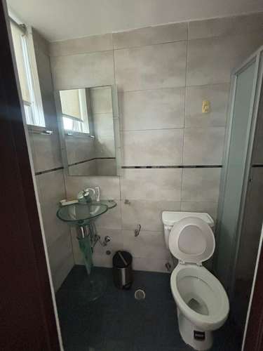 Alquilo apartamento amoblado atrás del Parque Omar 