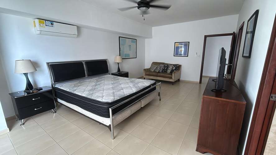 Grandbay. 138mts 1r 1.5b amoblado vista al mar $260,000.00neg  - Imagen 16