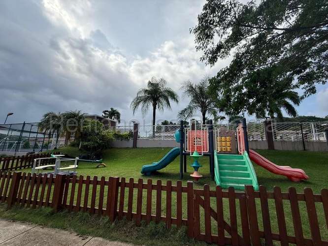 271168. Se vende casa 250m, 3 recámaras, 3.5 baños, CBE, jardín - Imagen 20