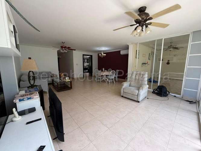 271168. Se vende casa 250m, 3 recámaras, 3.5 baños, CBE, jardín - Imagen 17
