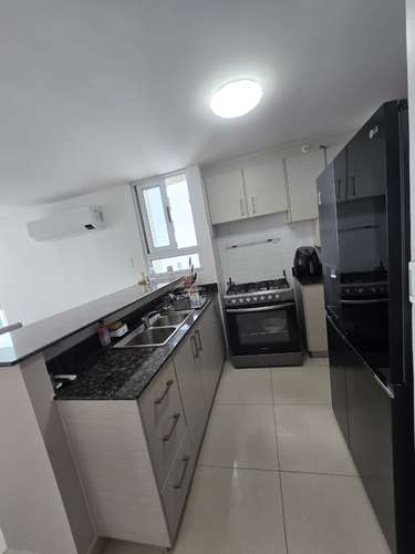 Alquilo apartamento PH Park Point - San Francisco - Carrasquilla