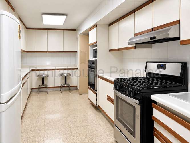 Venta de Apartamento en Paitilla Ph AnaGloria Solo Cliente Directo MC