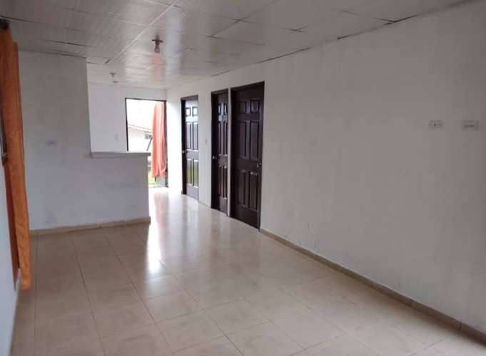Alquilo Casa en la Chorrera, La Predera a pocos metros de ferretería Melody.  - Imagen 5
