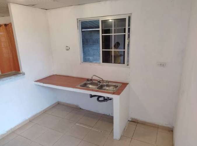 Alquilo Casa en la Chorrera, La Predera a pocos metros de ferretería Melody.  - Imagen 3