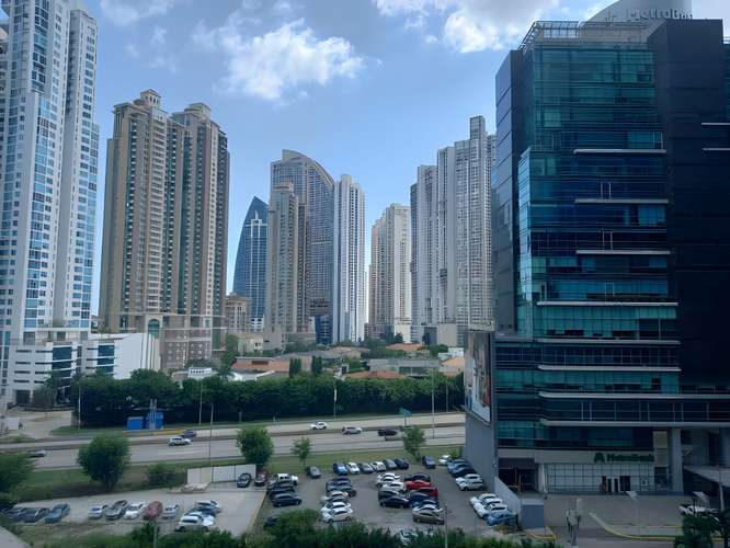 Penthouse amueblado 212 m² en Punta Pacífica, Mystic Point Towers · 3 recámaras · 2 estacionamientos