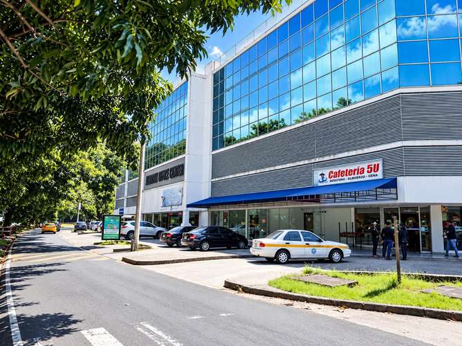 SE ALQUILA OFICINA EN ALBRROK - Imagen 10