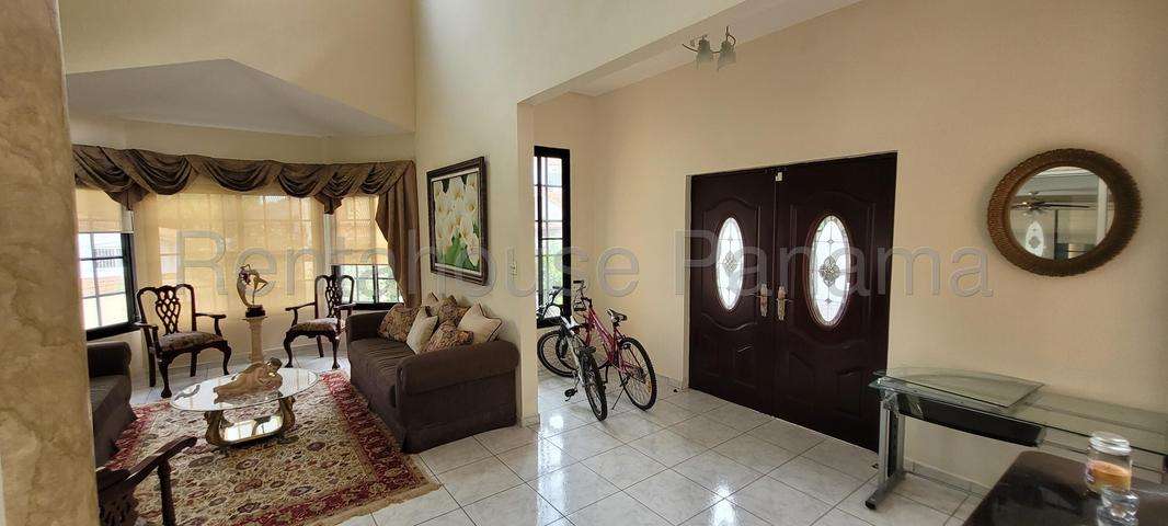 Venta de Casa en Altos de Panama, Residencial Limajo 25LGG9377 - Imagen 3