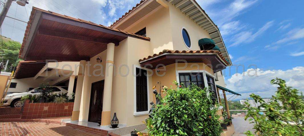 Venta de Casa en Altos de Panama, Residencial Limajo 25LGG9377