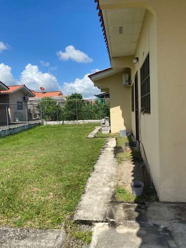 Hermosa y amplia casa en Penonomé, Paseo del Rio, Coclé, en calle sin salida - Imagen 13
