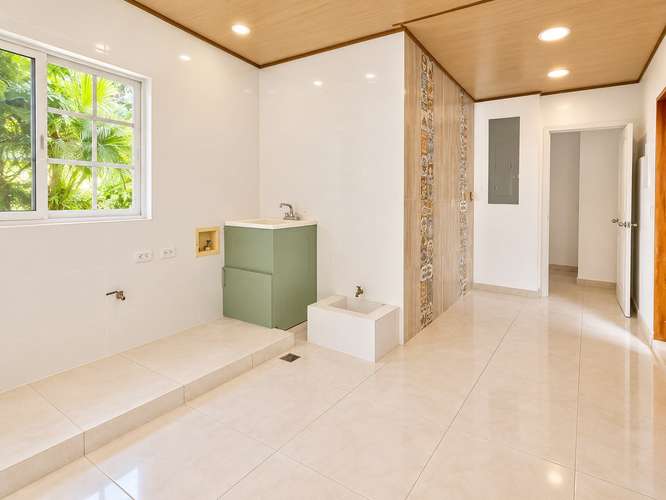 VENTA CASA REMATE VILLA ZAITA 3REC 3.5 BAÑOS 4 PARKING 2 NIVELES CV - Imagen 10