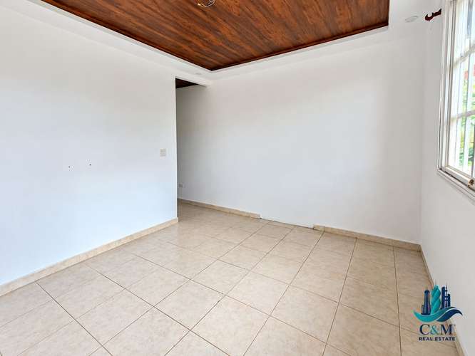 VENTA CASA REMATE VILLA ZAITA 3REC 3.5 BAÑOS 4 PARKING 2 NIVELES CV - Imagen 7