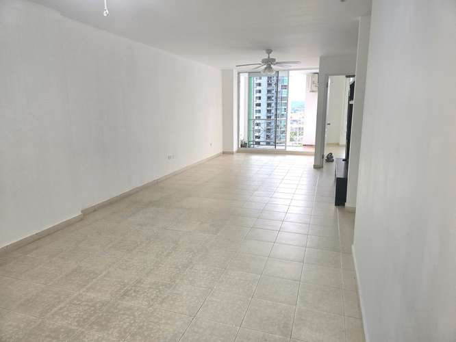 Apartment in El Crajo - 124; 3 bedrooms - 124; with balcony
