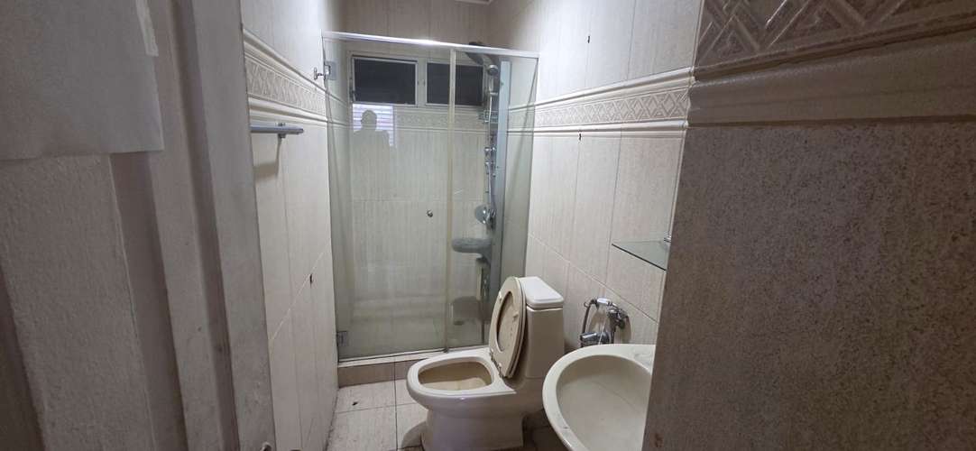 Casa en cerca de área comercial e industrial muy bien ubicada  - Imagen 4