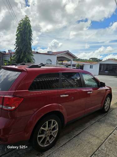VENDO DODGE JORNEY 2014