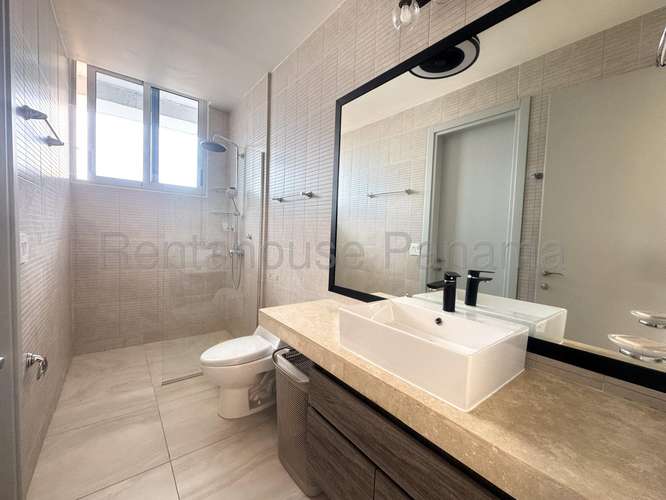 Alquiler de Apartamento en Avenida Balboa Ph Destiny NS - Imagen 11