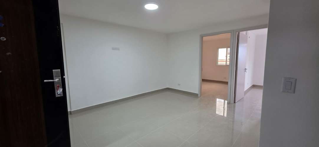 Alquiler Apartamento Calidonia calle 25