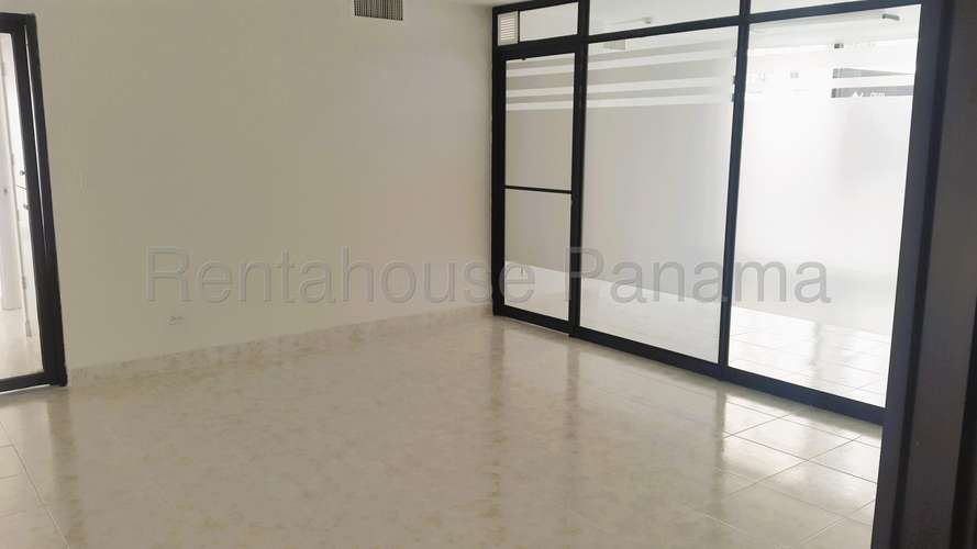 Alquiler de Oficina en Marbella Frontenac NS - Imagen 3