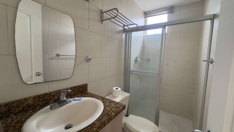 Alquiler de apartamento línea blanca en Obarrio 