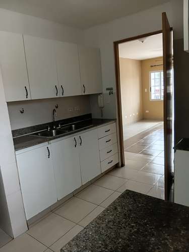 Betania | El Ingenio | Apartamento en alquiler | Vacío | Cerca de Estación del Metro