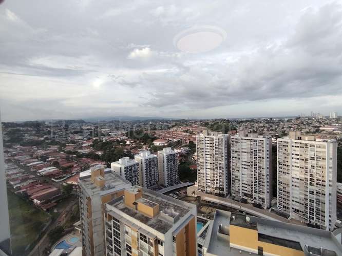 Se Alquila Apartamento en Ricardo J Alfaro LA27-3100