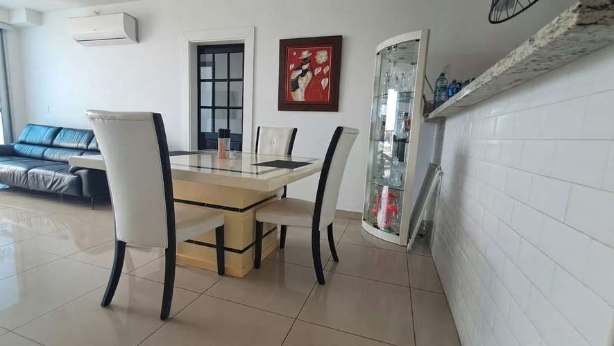 Alquiler de Apartamento PH San Roque-Via España/CHR