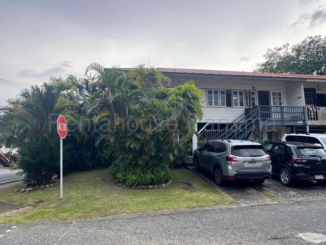 Venta de Casa Dúplex en Diablo 27-3126GG
