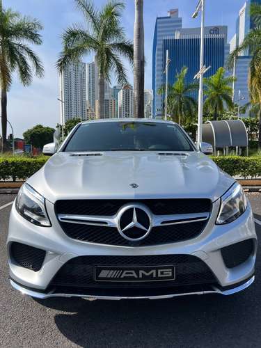 Mercedes Benz GLE 400 AMG Coupe todos los servicios en agencia