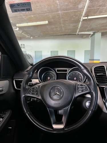 Mercedes Benz GLE 400 AMG Coupe todos los servicios en agencia