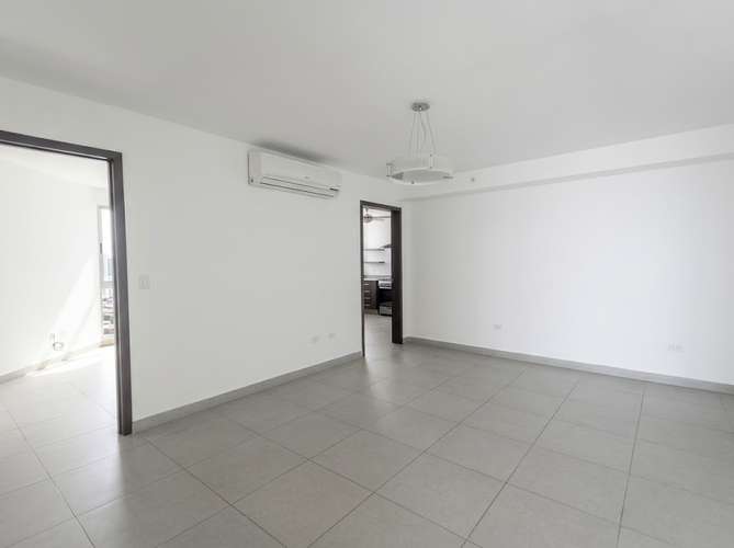 Exclusivo apartamento de 3 recámaras en Costa del Este con vista al mar y amenidades de lujo por $450,000 - Imagen 9