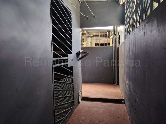 Venta de casa en San Martin, 25GC9750 Colón - Imagen 11