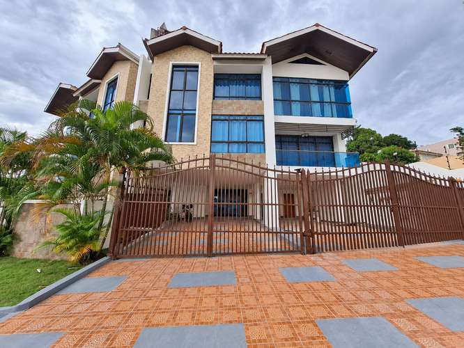 FOR RENT: Fully Furnished House in Dos Mares - SG