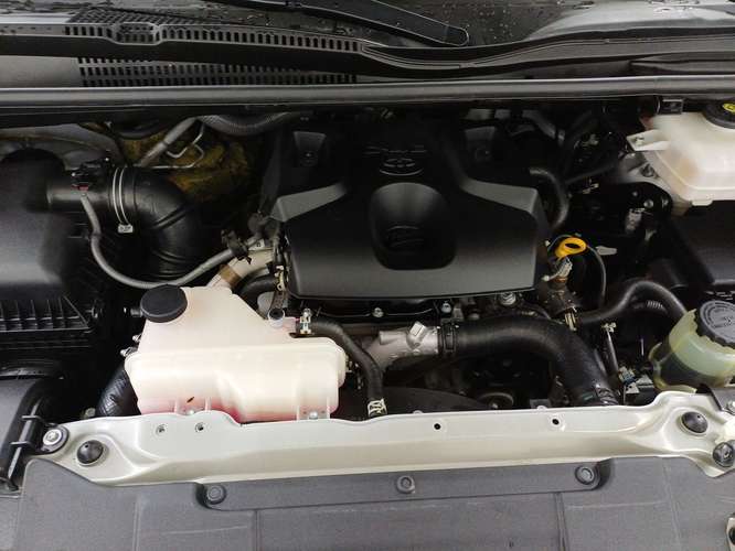 TOYOTA HIACE - 2025 - HH - Automarket - Imagen 3