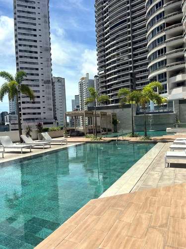 Apartamento piso 39 con vista a la bahía · PH Luxor 400, El Cangrejo · $258,000 - Imagen 16