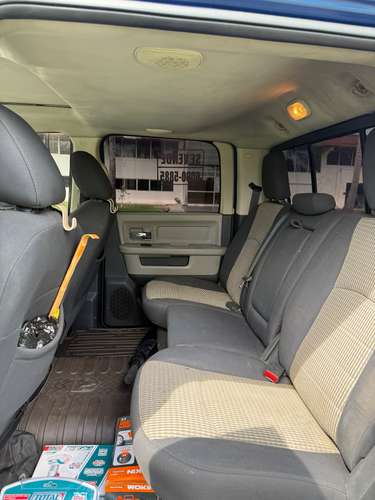 Vendo Dodge Ram 6.7L 2500 Turbo Diesel Cummings 2011