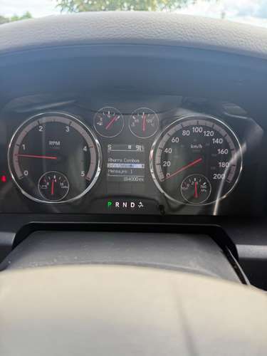 Vendo Dodge Ram 6.7L 2500 Turbo Diesel Cummings 2011