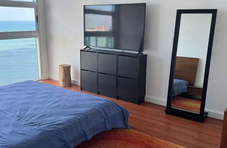 SE ALQUILA LINDO APARTAMENTO EN PH WHITE TOWER, AV. BALBOA
