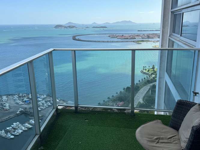 SE ALQUILA LINDO APARTAMENTO EN PH WHITE TOWER, AV. BALBOA